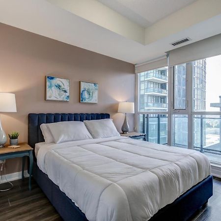 The Benetton Suite - Square One 1 Bedroom + Den + 1 Parking ميسيسوجا المظهر الخارجي الصورة